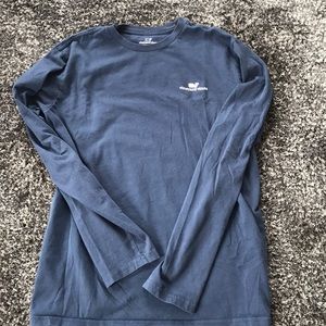 Vineyard vines long sleeved t shirt